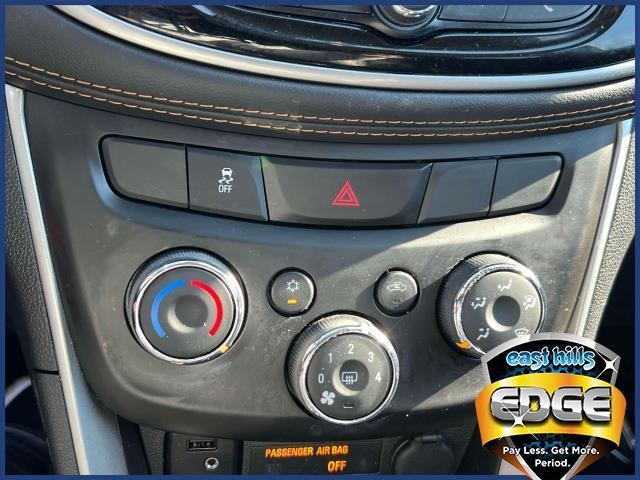 2021 Chevrolet Trax Vehicle Photo in Roslyn, NY 11576