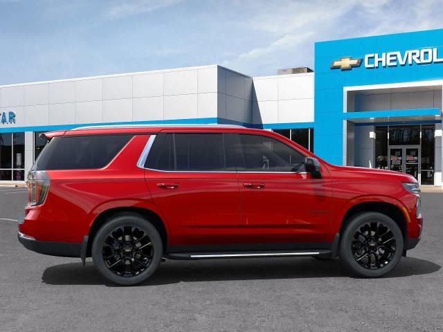 2025 Chevrolet Tahoe Vehicle Photo in MOON TOWNSHIP, PA 15108-2571