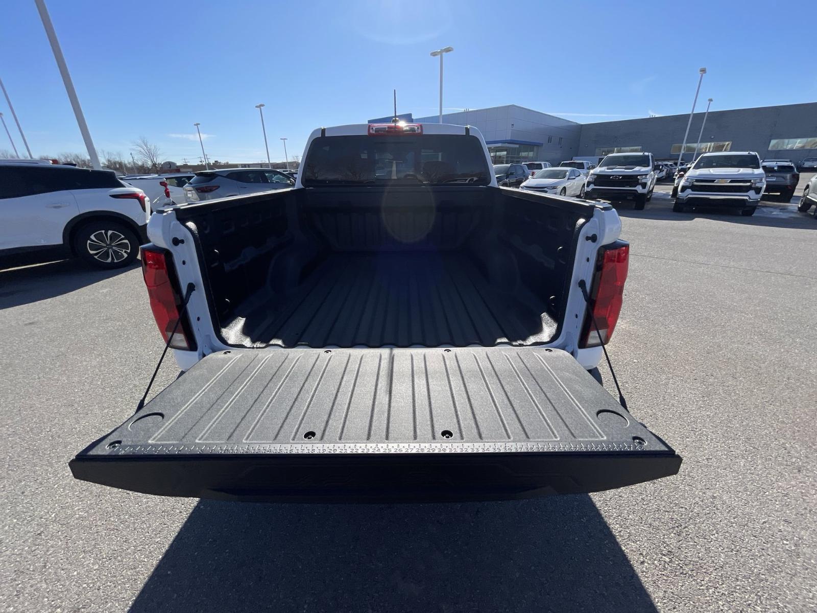 2025 Chevrolet Colorado Vehicle Photo in BENTONVILLE, AR 72712-4322