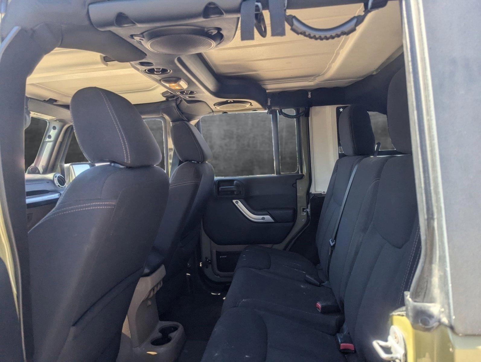 2013 Jeep Wrangler Unlimited Vehicle Photo in CORPUS CHRISTI, TX 78412-4902