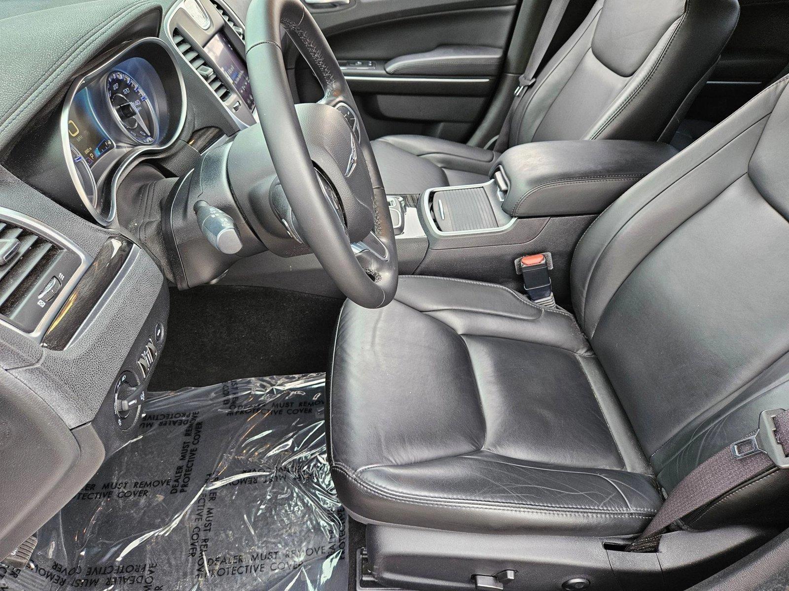 2021 Chrysler 300 Vehicle Photo in HENDERSON, NV 89014-6702