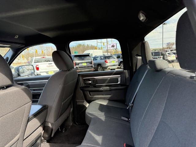 2024 Ram 1500 Classic Vehicle Photo in CHICOPEE, MA 01020-5001