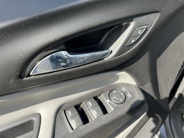 2018 Chevrolet Equinox Vehicle Photo in TULLY, NY 13159-3159