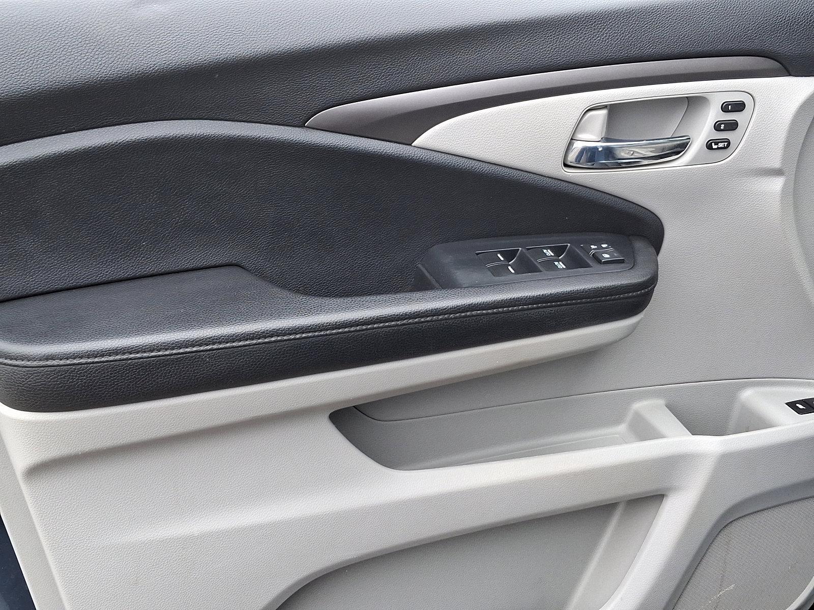 2021 Honda Pilot Vehicle Photo in Trevose, PA 19053