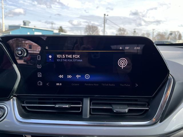 2024 Chevrolet Trax Vehicle Photo in MASSENA, NY 13662-2255