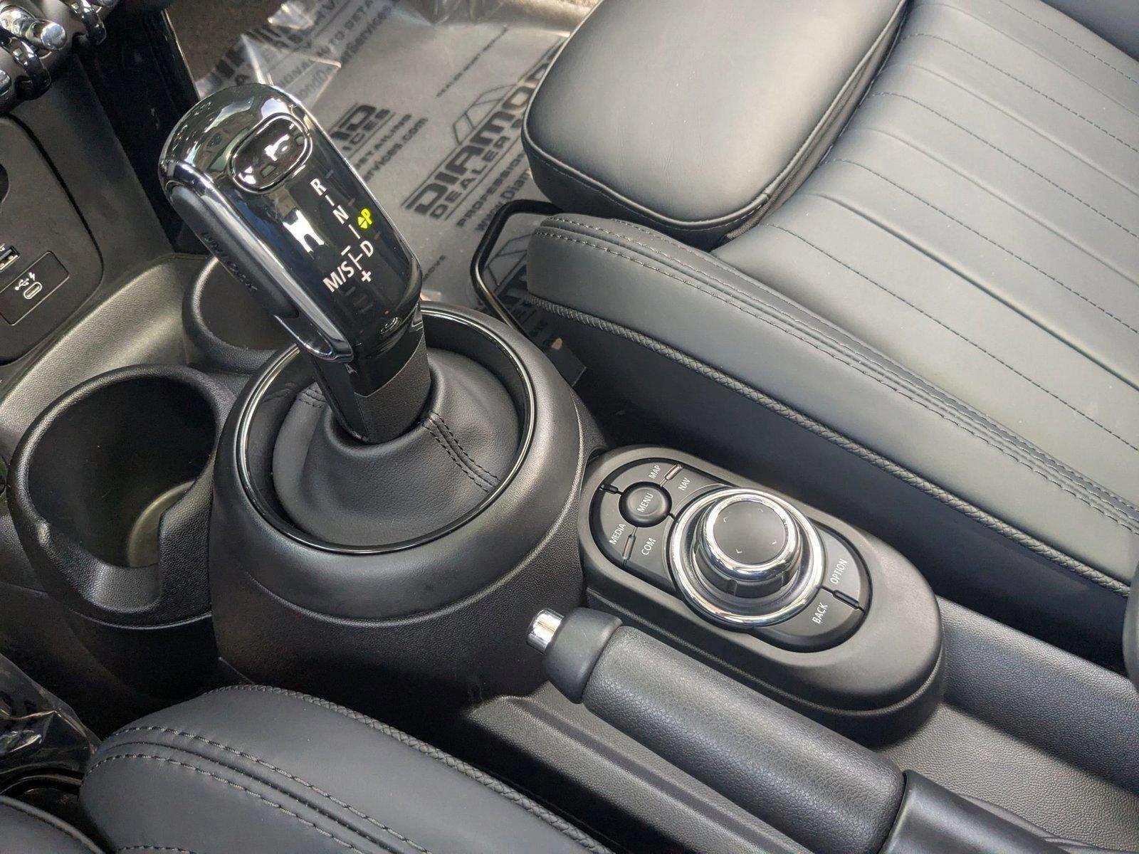 2019 MINI Cooper Convertible Vehicle Photo in Towson, MD 21204