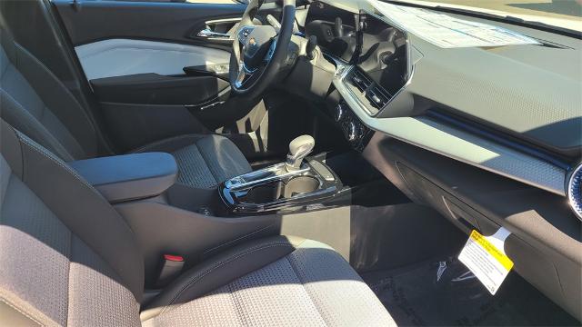2025 Chevrolet Trax Vehicle Photo in FLAGSTAFF, AZ 86001-6214