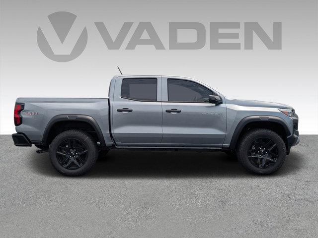 2025 Chevrolet Colorado Vehicle Photo in BRUNSWICK, GA 31525-1881