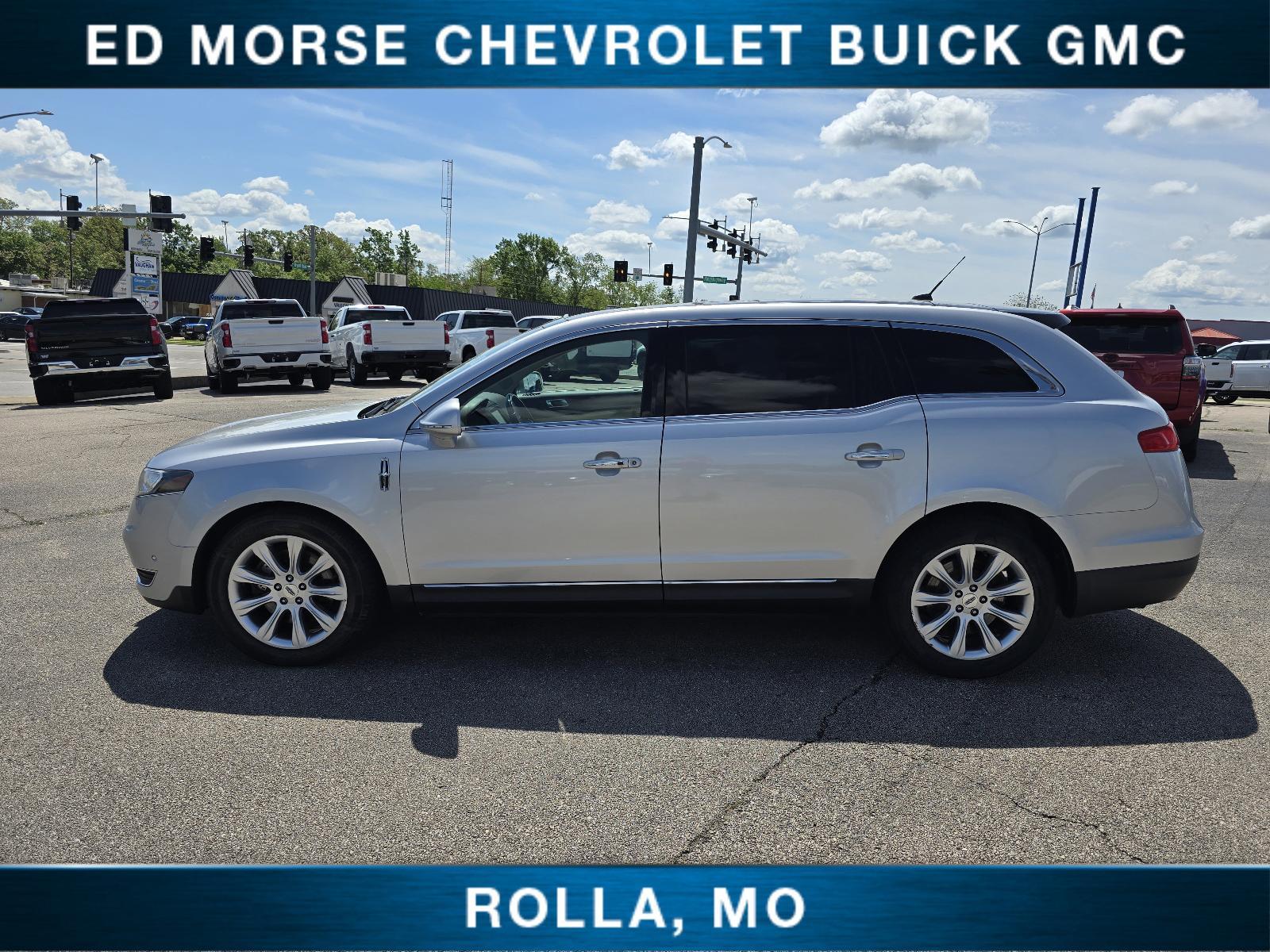 2014 Lincoln MKT Vehicle Photo in Rolla, MO 65401