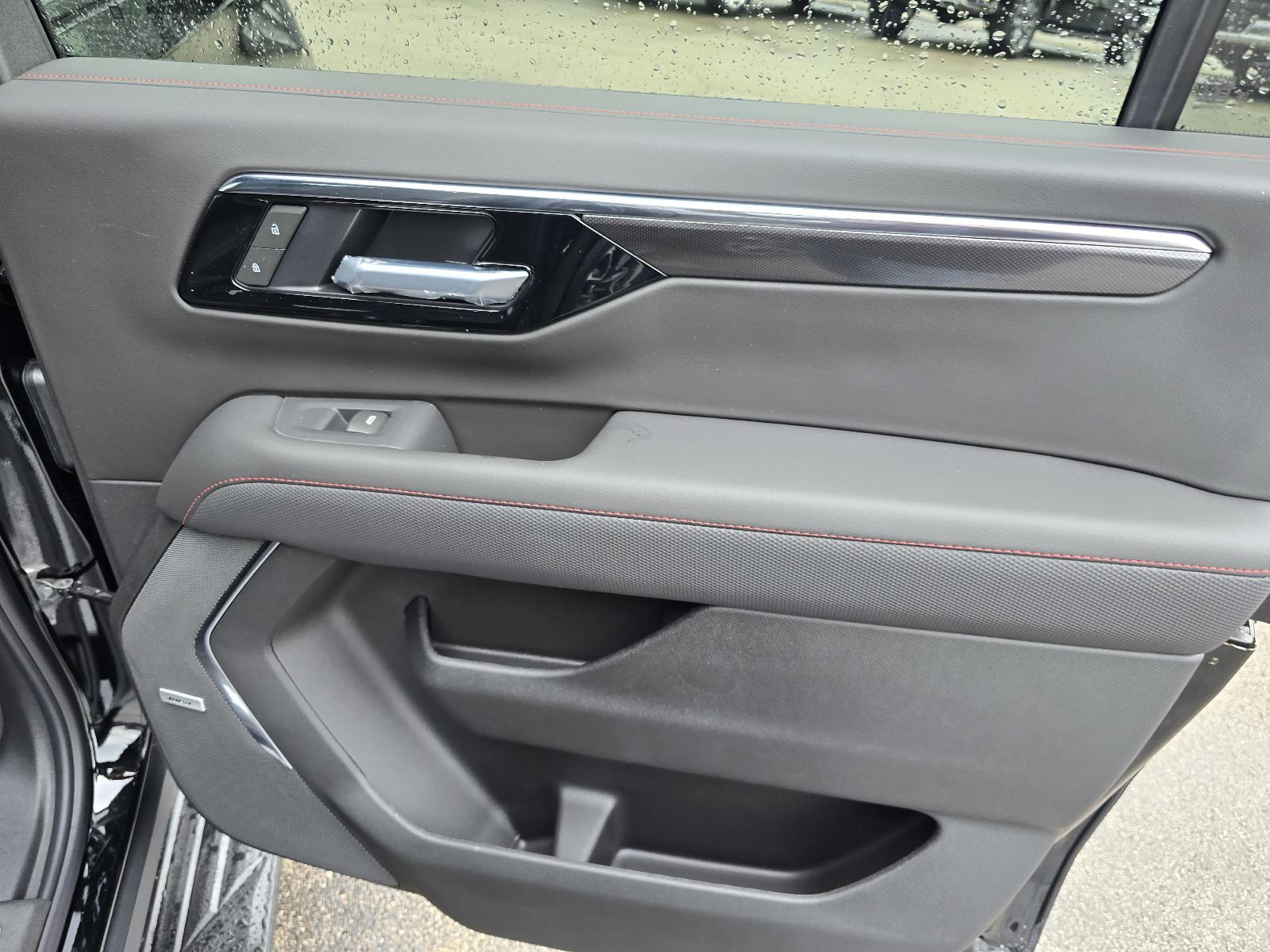 2025 Chevrolet Suburban Vehicle Photo in Rolla, MO 65401