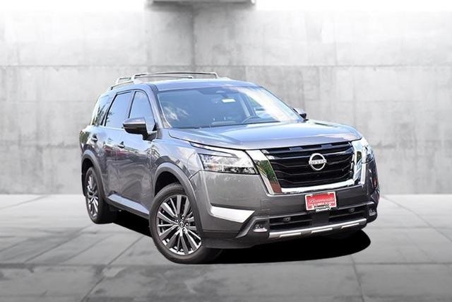 2023 Nissan Pathfinder Vehicle Photo in Ballwin, MO 63011