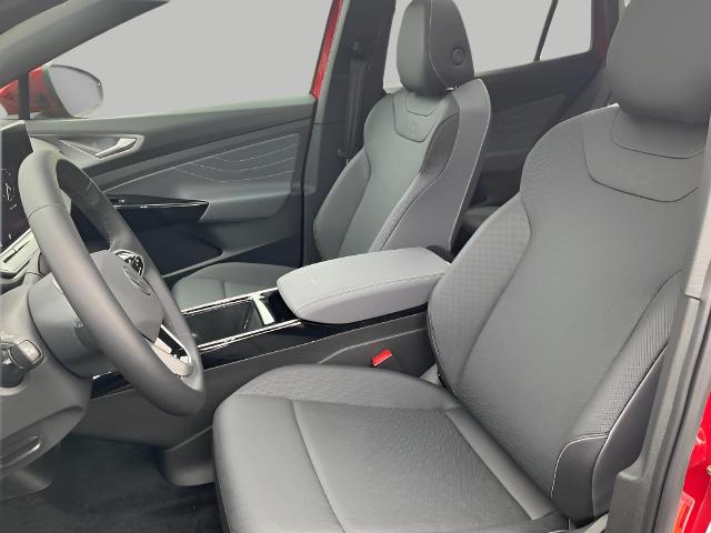 2025 Volkswagen ID.4 Vehicle Photo in Oshkosh, WI 54904
