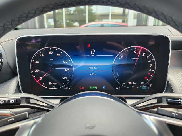 2025 Mercedes-Benz GLC Vehicle Photo in HOUSTON, TX 77079