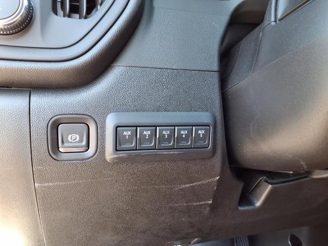 2025 GMC Sierra 3500 HD Chassis Cab Vehicle Photo in EMPORIA, VA 23847-1235