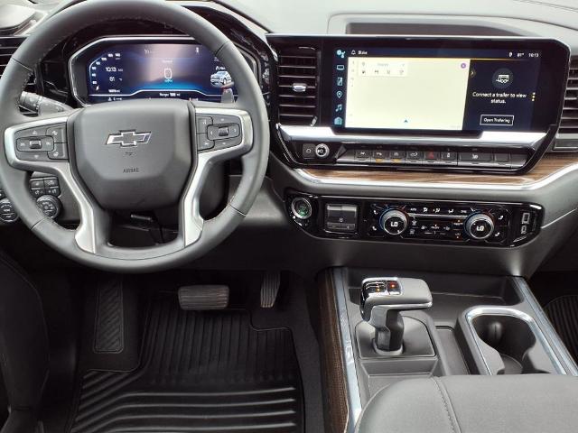 2024 Chevrolet Silverado 1500 Vehicle Photo in EMPORIA, VA 23847-1235