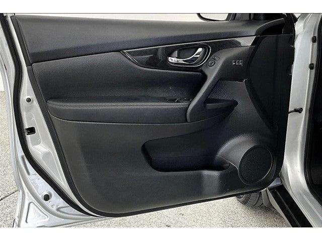 2019 Nissan Rogue Vehicle Photo in Grapevine, TX 76051