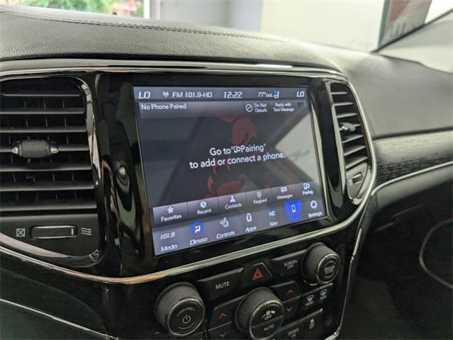 2020 Jeep Grand Cherokee Vehicle Photo in ENGLEWOOD, CO 80113-6708