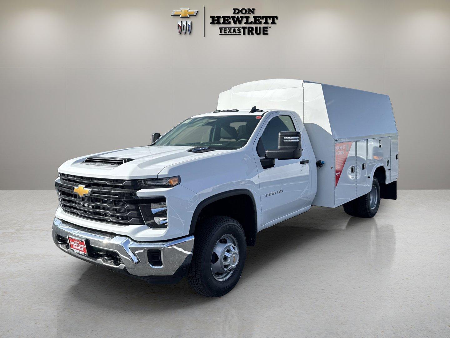 2025 Chevrolet Silverado 3500 HD Chassis Cab Vehicle Photo in GEORGETOWN, TX 78626-7508