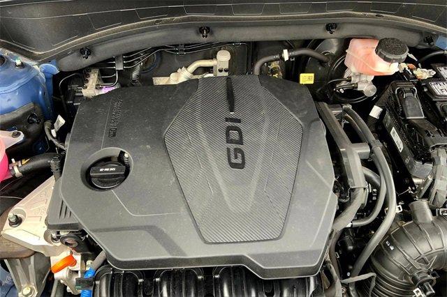 2022 Hyundai Santa Fe Vehicle Photo in TOPEKA, KS 66609-0000