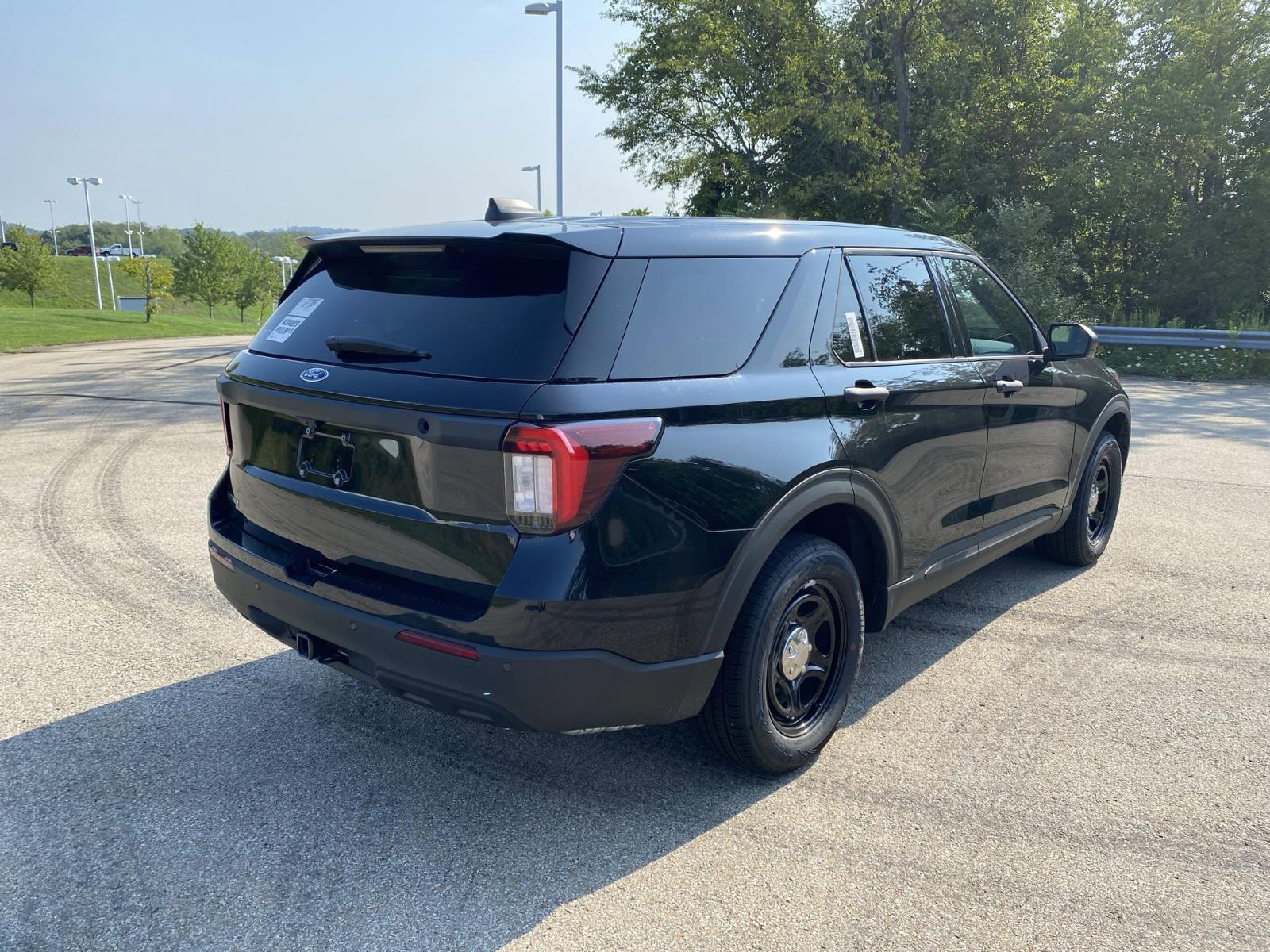 2025 Ford Police Interceptor Utility Vehicle Photo in Belle Vernon, PA 15012