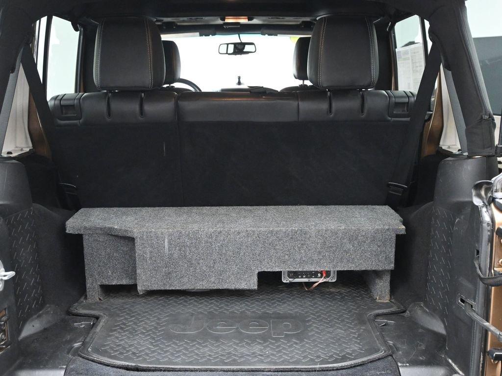 2015 Jeep Wrangler Unlimited Vehicle Photo in Cedar Rapids, IA 52402