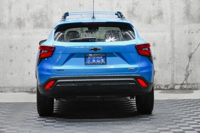 2025 Chevrolet Trax Vehicle Photo in EVERETT, WA 98203-5662