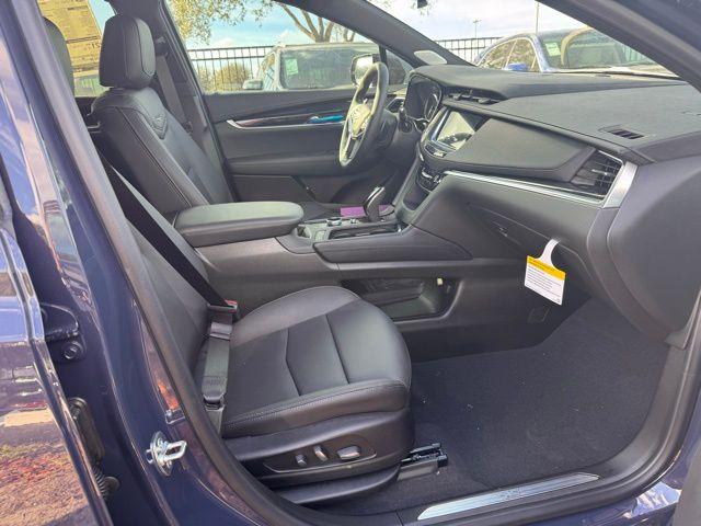 2025 Cadillac XT5 Vehicle Photo in DELRAY BEACH, FL 33483-3294