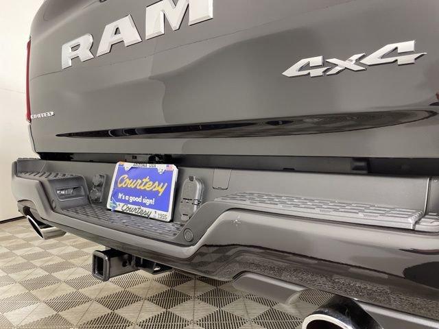 2025 Ram 1500 Vehicle Photo in PHOENIX, AZ 85014-3381