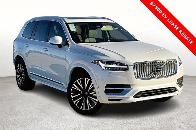 2025 Volvo XC90 Plug-In Hybrid Vehicle Photo in Grapevine, TX 76051