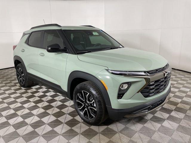 2025 Chevrolet Trailblazer Vehicle Photo in PHOENIX, AZ 85014-3381