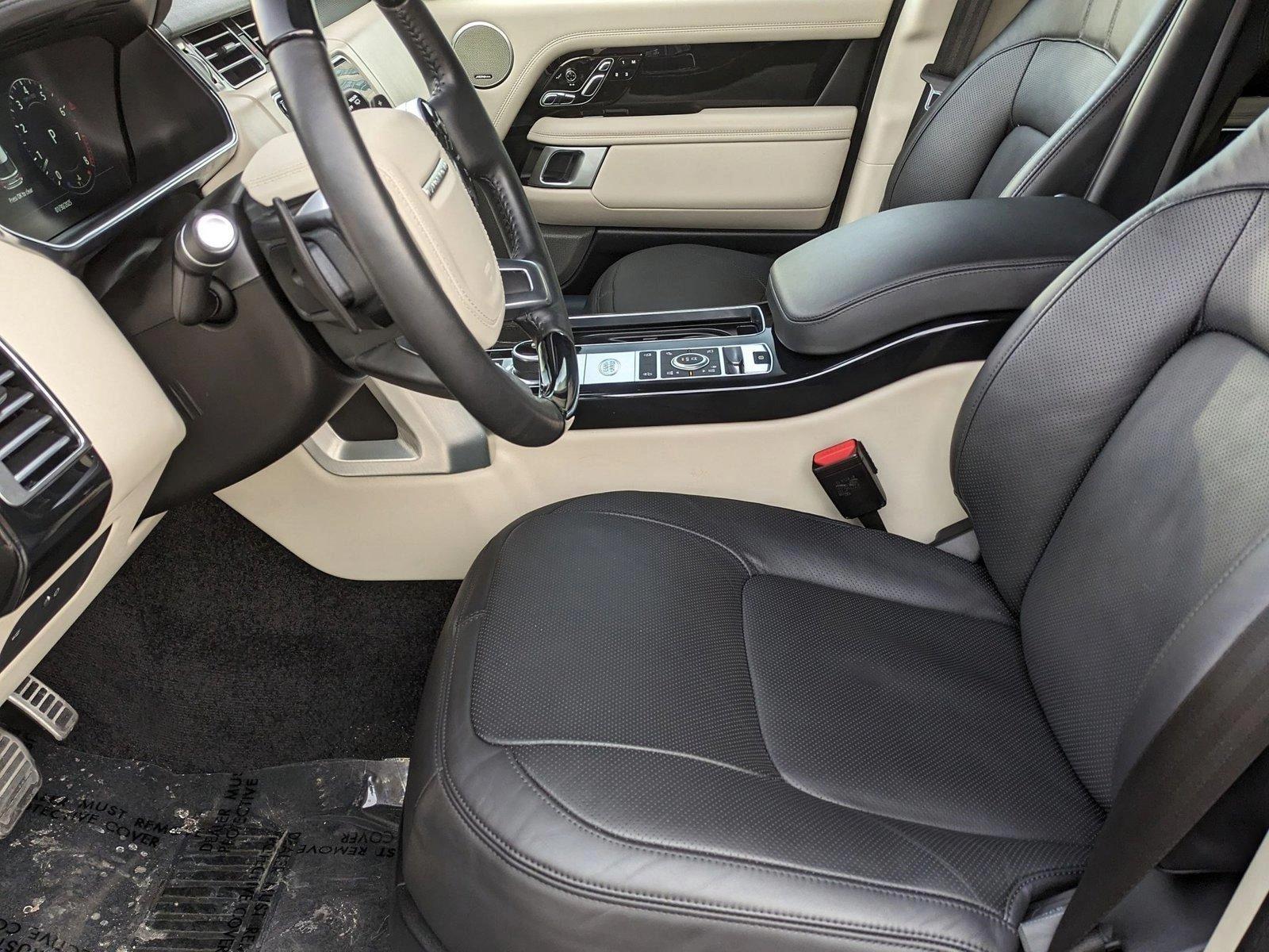 2022 Land Rover Range Rover Vehicle Photo in Bethesda, MD 20852