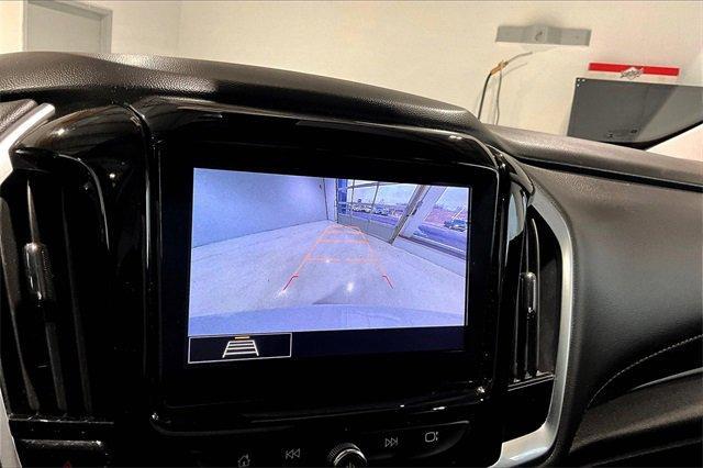 2021 Chevrolet Traverse Vehicle Photo in TOPEKA, KS 66609-0000