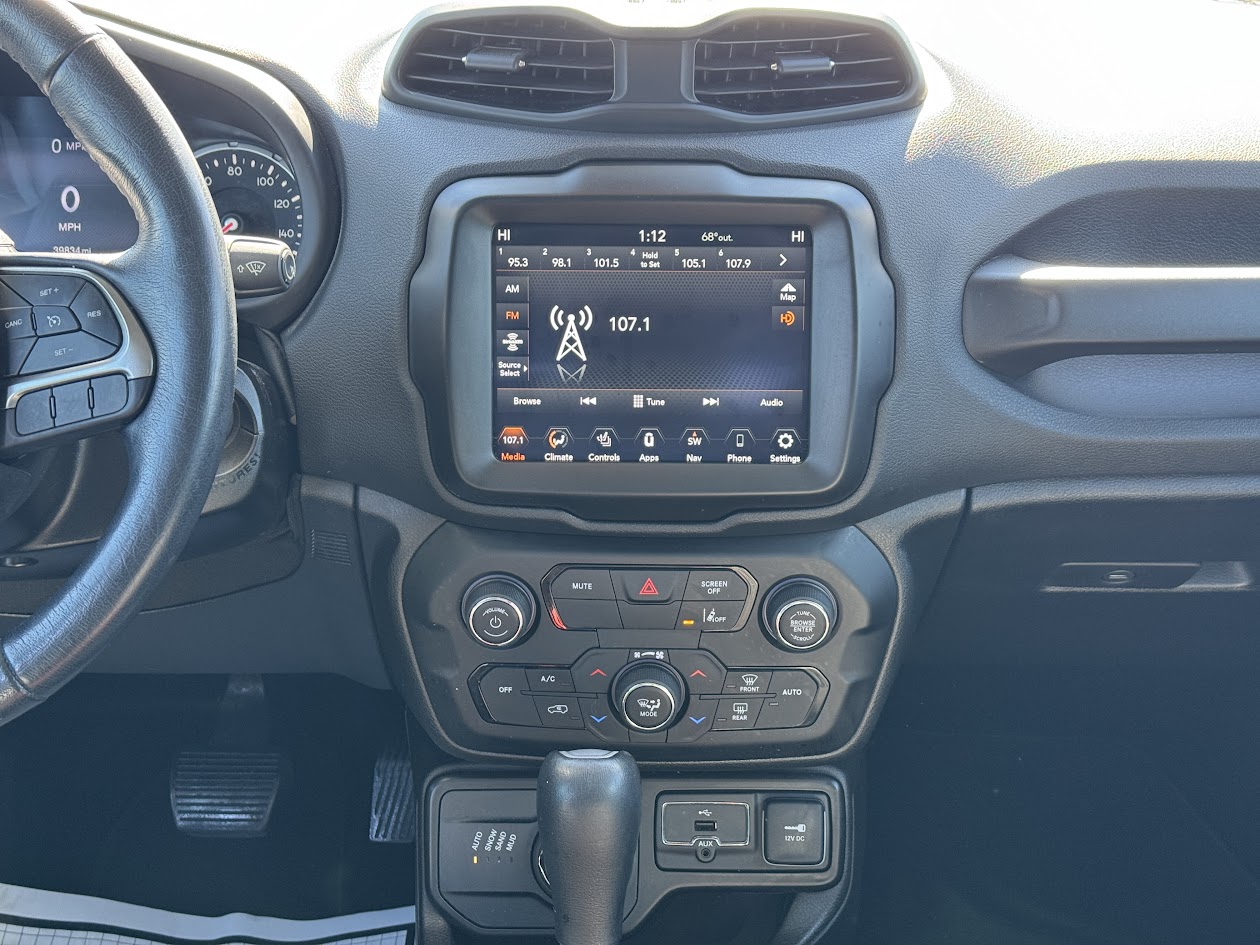 2021 Jeep Renegade Vehicle Photo in BOONVILLE, IN 47601-9633