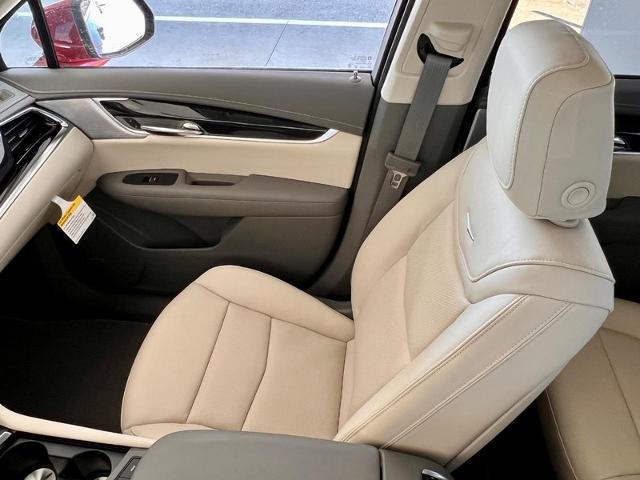 2025 Cadillac XT6 Vehicle Photo in EFFINGHAM, IL 62401-2832