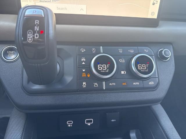 2022 Land Rover Defender Vehicle Photo in MARION, NC 28752-6372