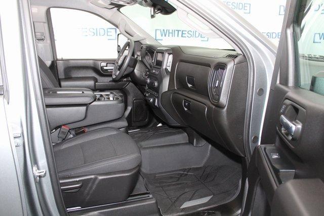 2024 Chevrolet Silverado 2500 HD Vehicle Photo in SAINT CLAIRSVILLE, OH 43950-8512