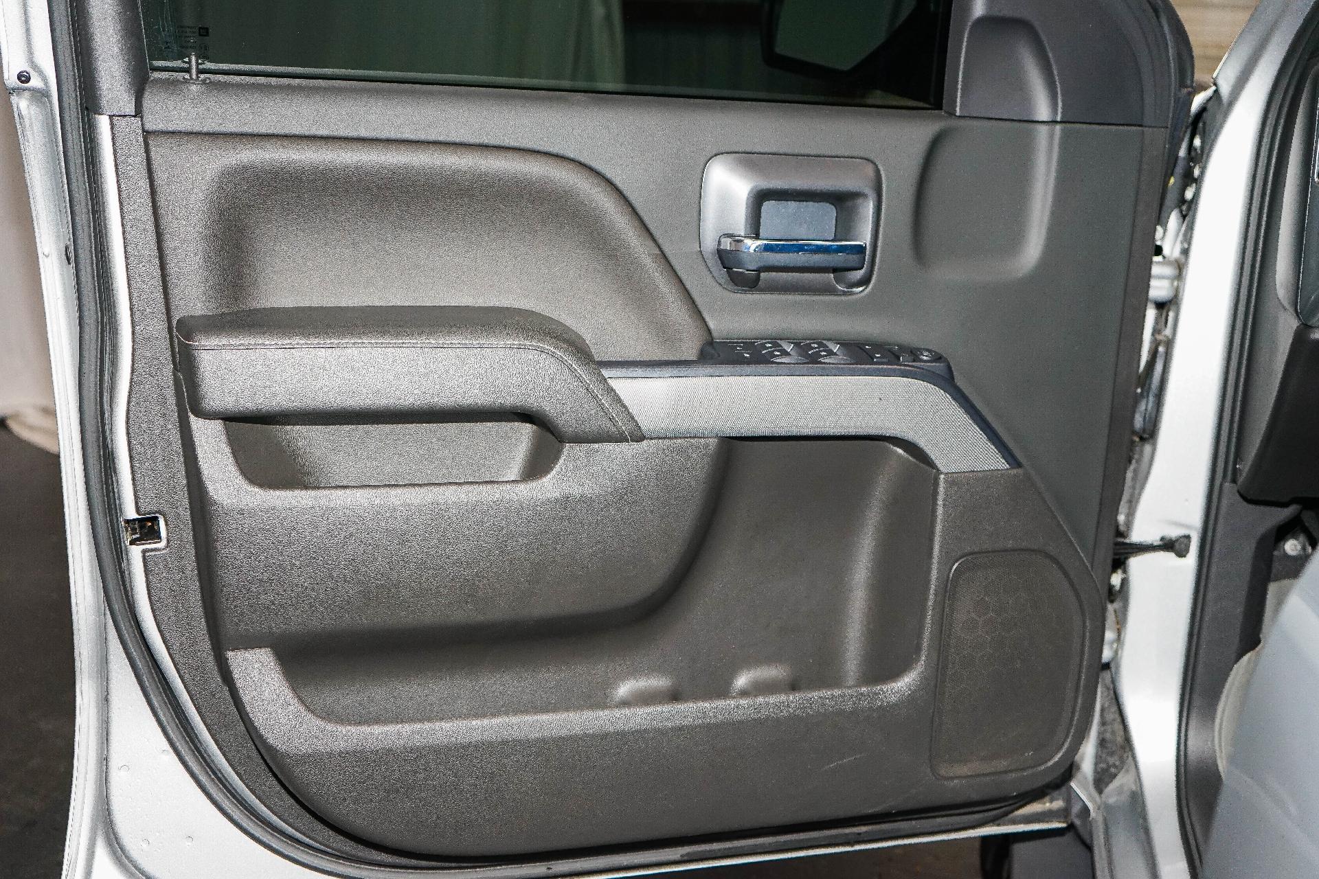 2018 Chevrolet Silverado 1500 Vehicle Photo in SMYRNA, DE 19977-2874