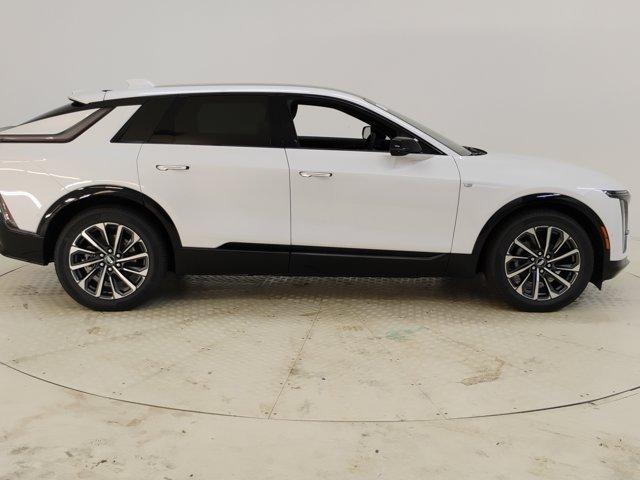 2025 Cadillac LYRIQ Vehicle Photo in PINEVILLE, NC 28134-8495