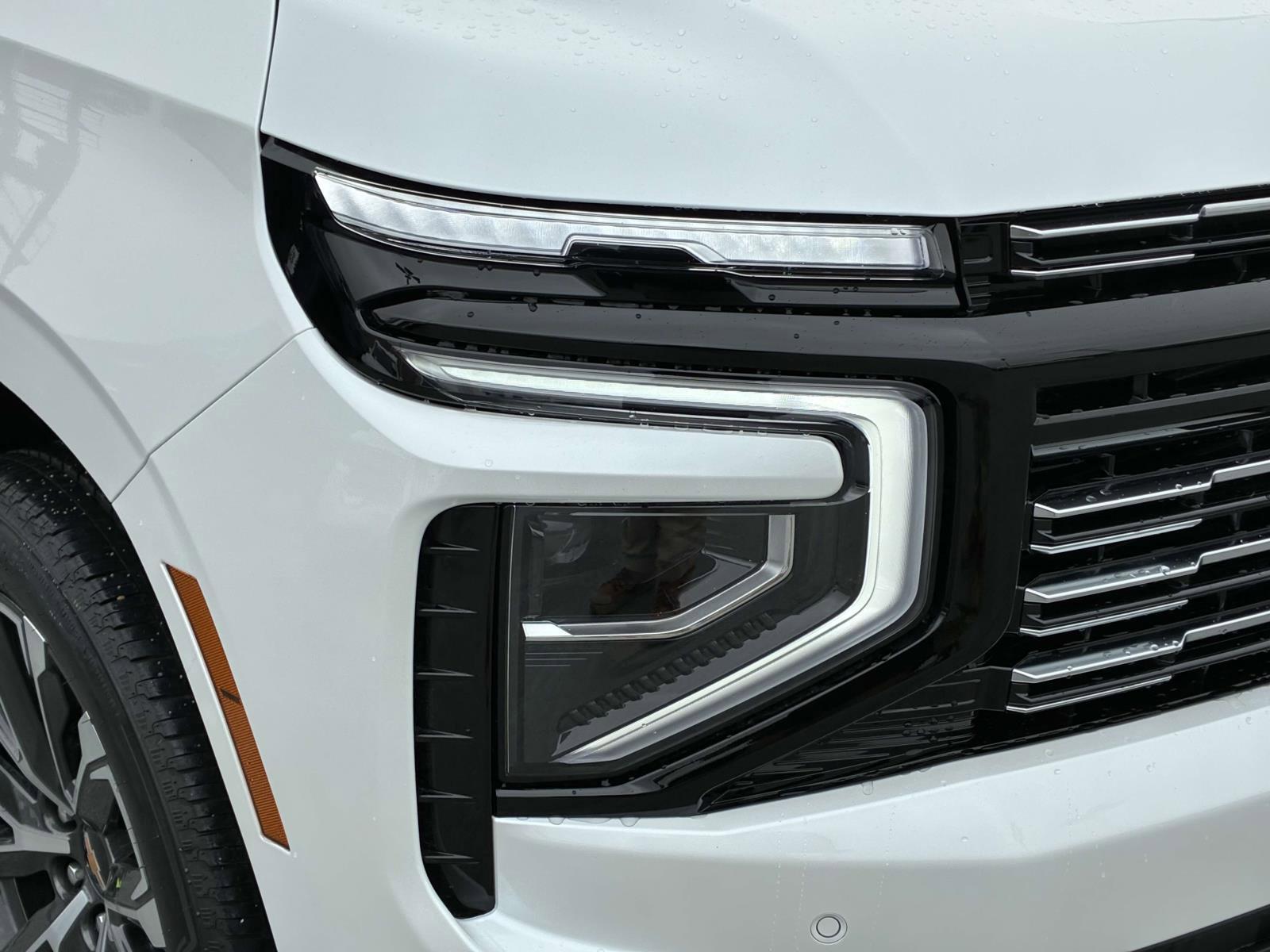 2025 Chevrolet Suburban Vehicle Photo in LOS ANGELES, CA 90007-3794