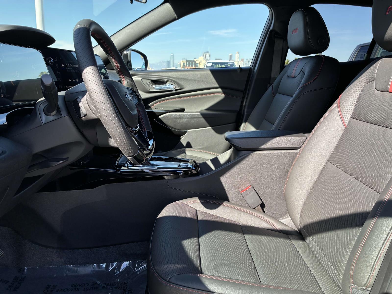 2025 Chevrolet Trax Vehicle Photo in LOS ANGELES, CA 90007-3794