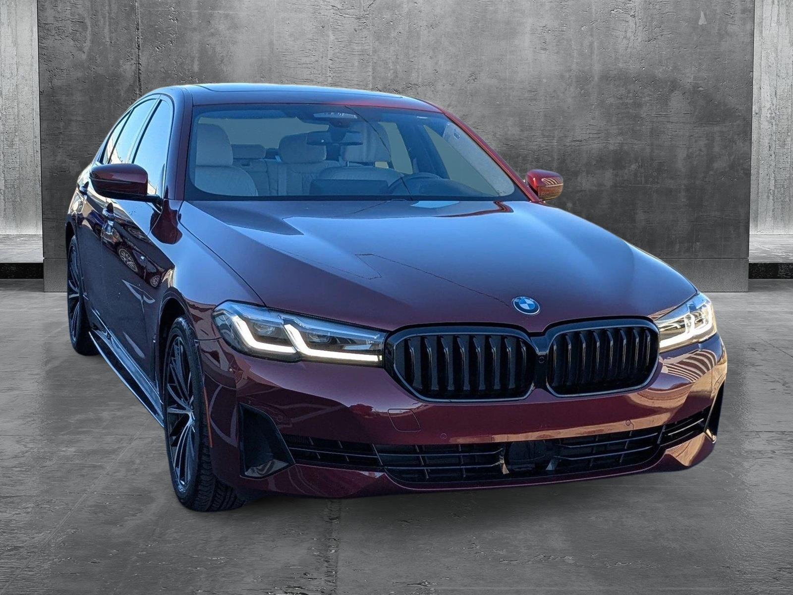 2023 BMW 5 Series Vehicle Photo in TIMONIUM, MD 21093-2300