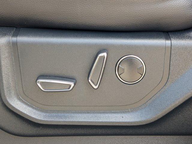 2021 Ford Expedition Vehicle Photo in BRUNSWICK, GA 31525-1881