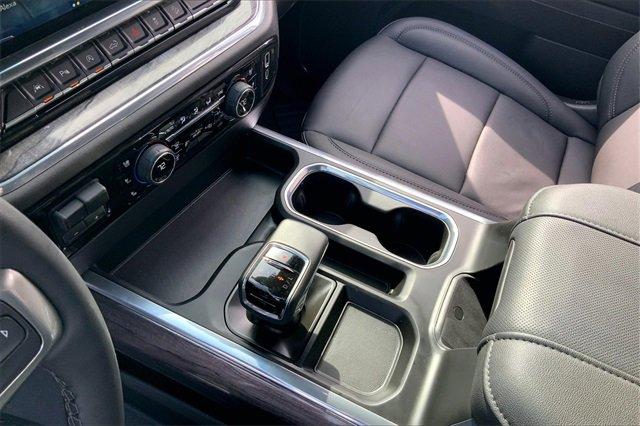 2024 Chevrolet Silverado 1500 Vehicle Photo in INDEPENDENCE, MO 64055-1377
