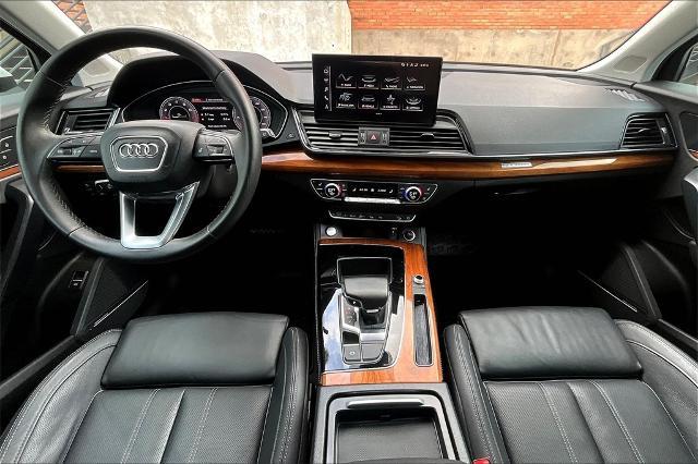 2022 Audi Q5 Vehicle Photo in Houston, TX 77007