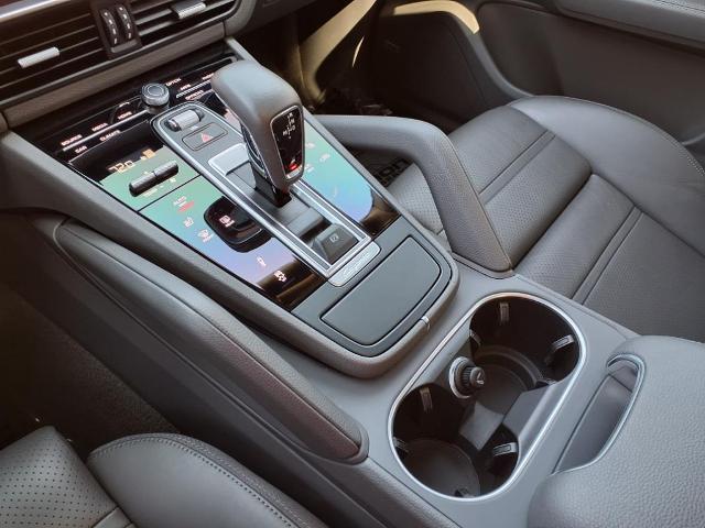 2021 Porsche Cayenne Vehicle Photo in TAMPA, FL 33612-3404
