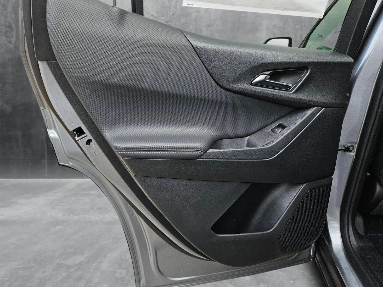 2025 Chevrolet Equinox Vehicle Photo in AUSTIN, TX 78759-4154