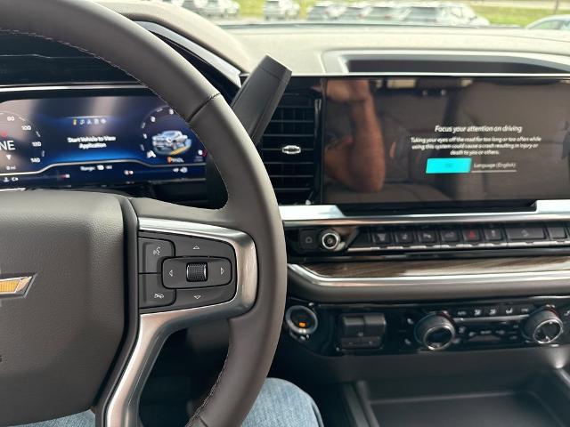 2025 Chevrolet Silverado 2500 HD Vehicle Photo in MANHATTAN, KS 66502-5036