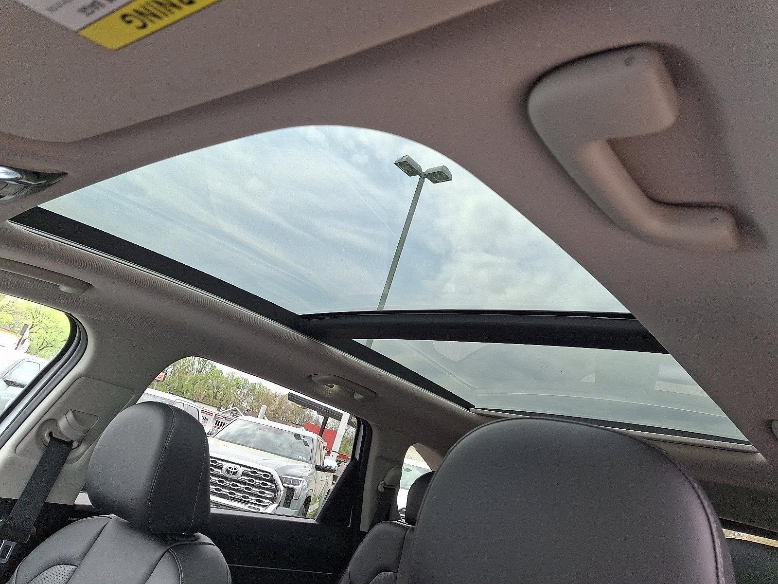 2023 Kia Sorento Vehicle Photo in Trevose, PA 19053