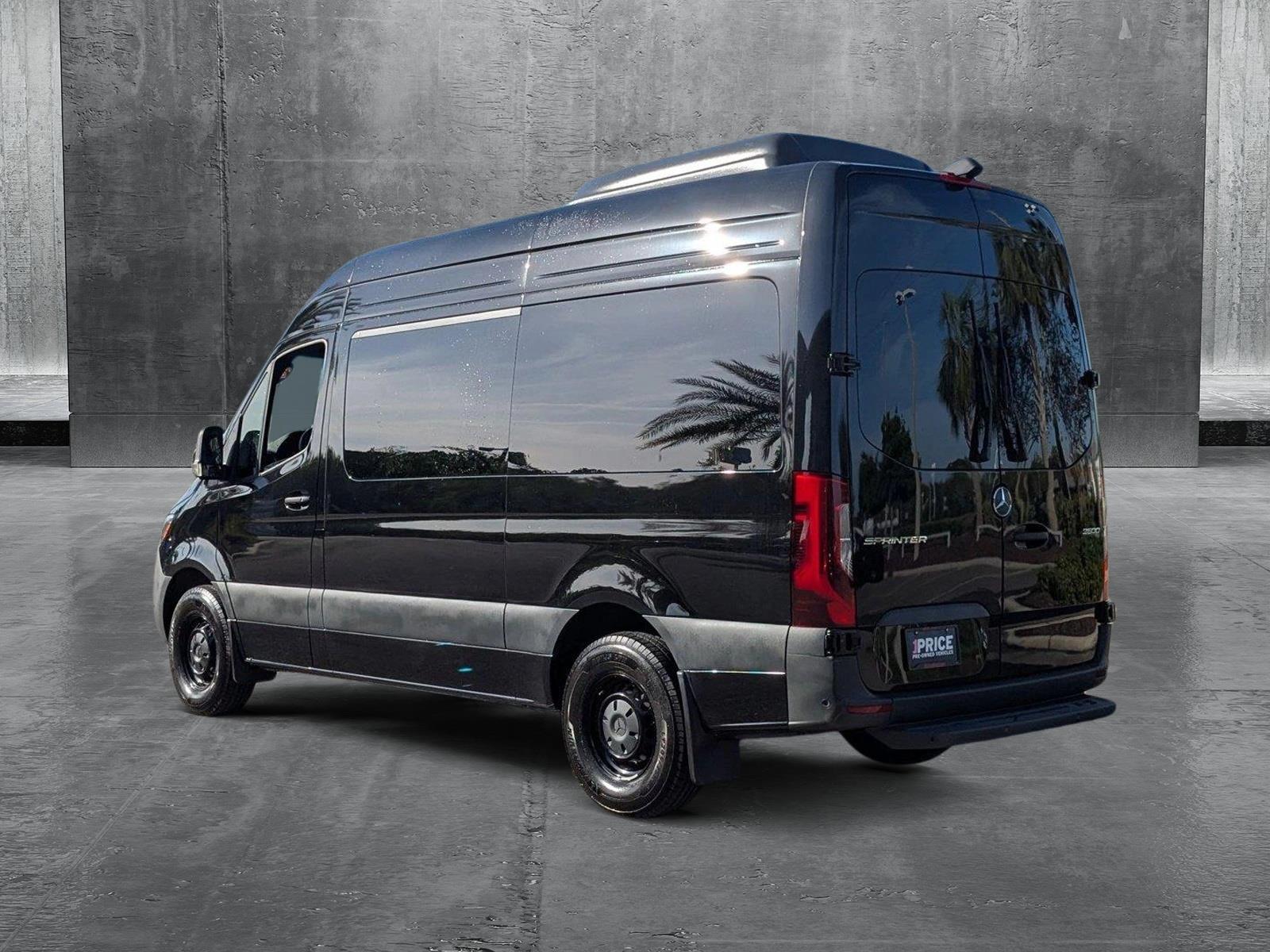 2024 Mercedes-Benz Sprinter Passenger Van Vehicle Photo in Wesley Chapel, FL 33544
