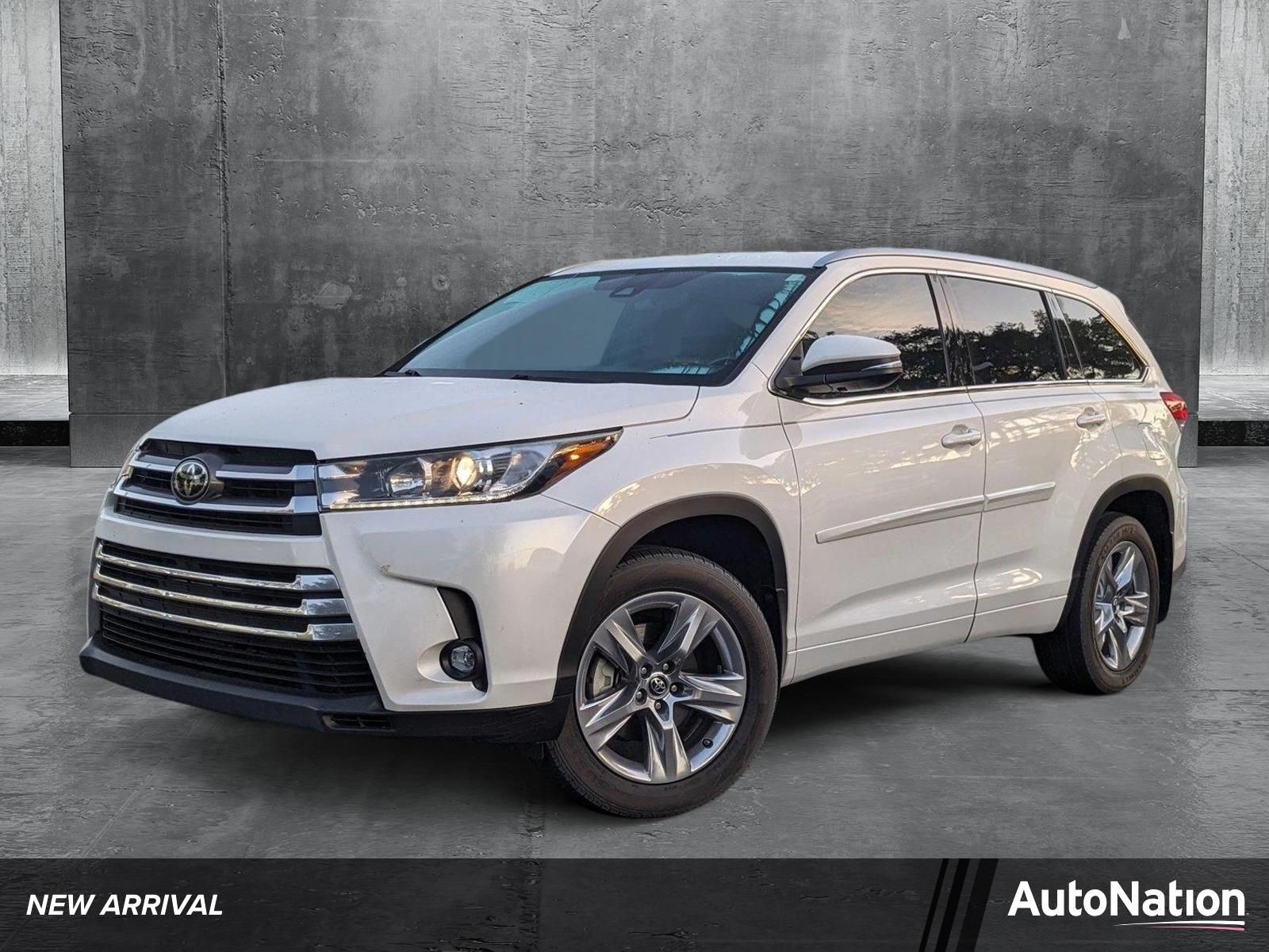 2019 Toyota Highlander Vehicle Photo in Sanford, FL 32771